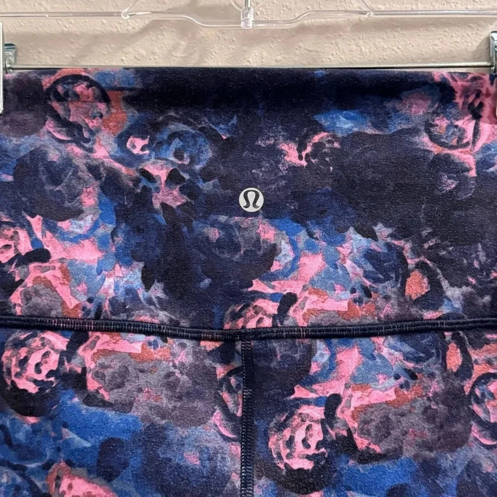 Lululemon Moody Mirage Blue Deep Navy Boogie Short Roll Down - Picture 4 of 6